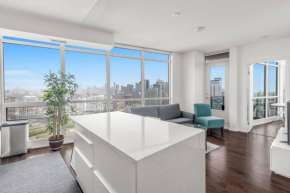 2 BR w/ Amazing views & parking